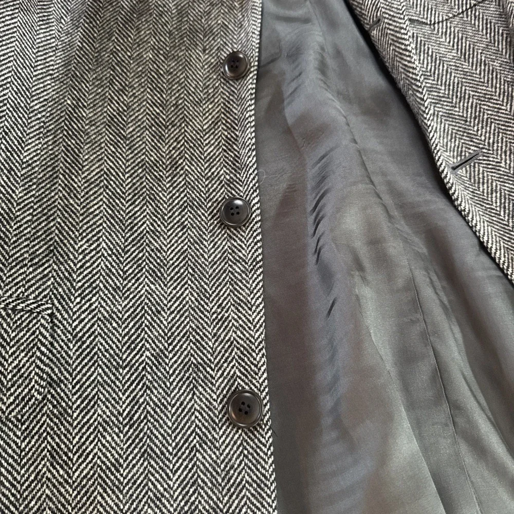 Vtg Gap Gray Herringbone Tweed Wool Blazer Jacket Sport Coat USA Made 38R Slim